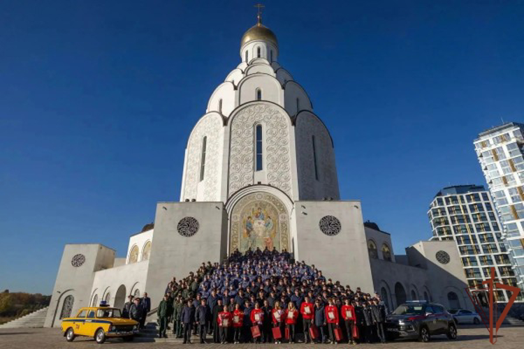 В Москве наградили сотрудников вневедомственной охраны Росгвардии (видео)