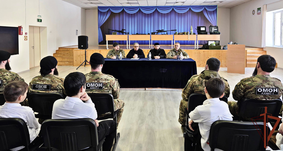 Росгвардейцы провели патриотические и профориентационные мероприятия на Северном Кавказе