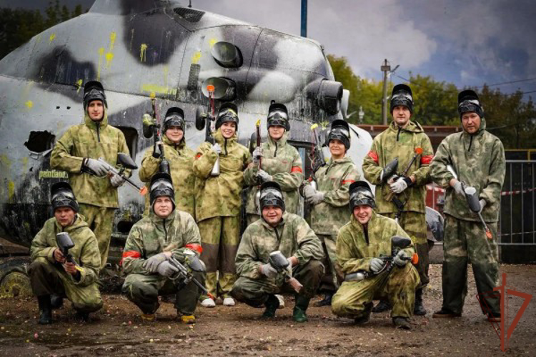 В Москве прошел пейнтбольный турнир, посвященный дню образования военно-политических подразделений Росгвардии (видео)