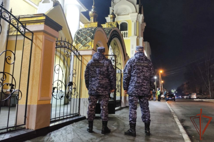 В Приволжье росгвардейцы обеспечили безопасность празднования Пасхи (видео)