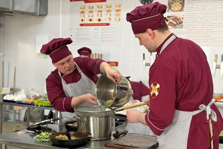 Лучших специалистов продовольственной службы Сибирского ордена Жукова округа Росгвардии определили в Красноярском крае