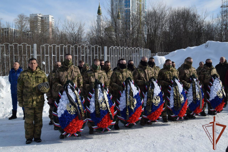 В Приволжье росгвардейцы почтили память боевых товарищей, погибших при исполнении служебного долга на Северном Кавказе