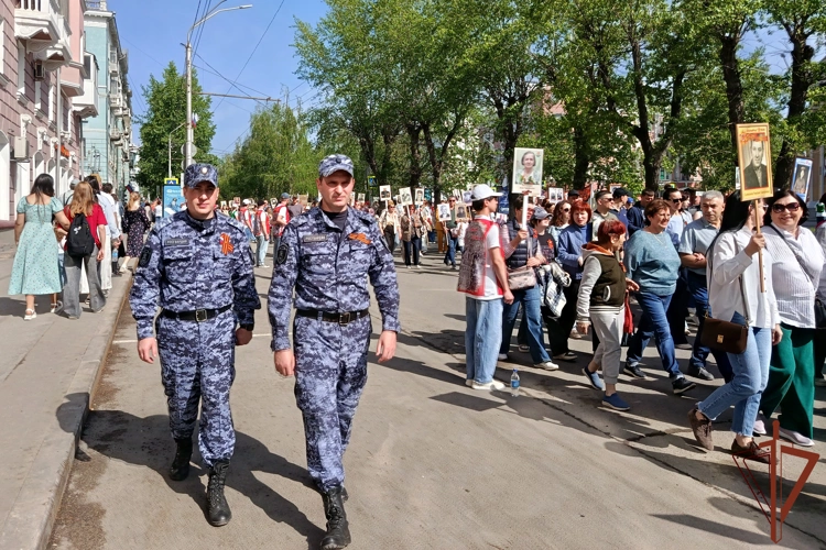 В регионах Сибири Росгвардия обеспечила безопасность празднования Дня Победы