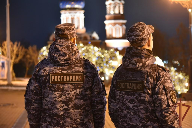 В Приволжье росгвардейцы обеспечили безопасность празднования Пасхи (видео)