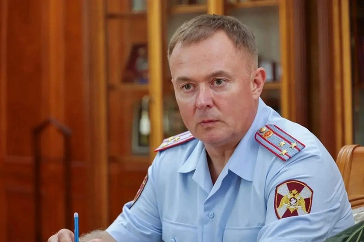 Командующий Северо-Кавказским округом Росгвардии и врио главы Республики Дагестан обсудили вопросы обеспечения безопасности в регионе