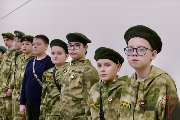 В Омске в канун Дня войск национальной гвардии открылась мультимедийная выставка «Росгвардия. Всегда на страже»