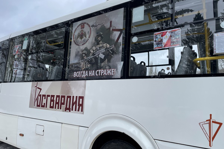 В регионах Сибири прошли патриотические, профориентационные и памятные мероприятия в честь юбилея Росгвардии
