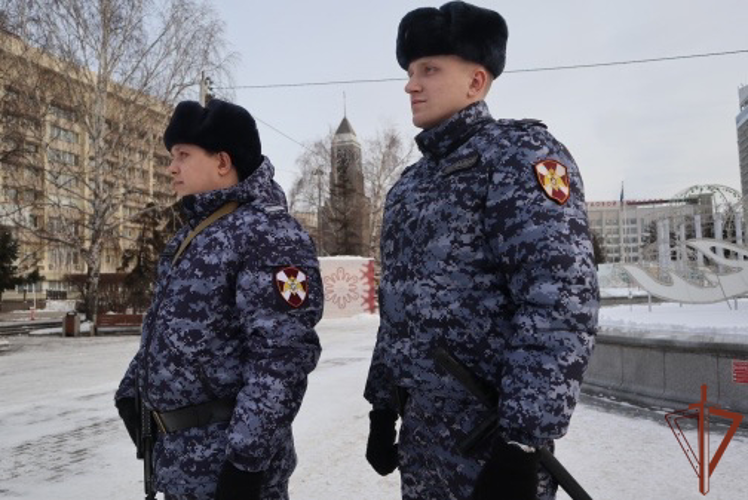 Росгвардейцы в Красноярске разыскали и вернули родственникам потерявшуюся 84-летнюю женщину