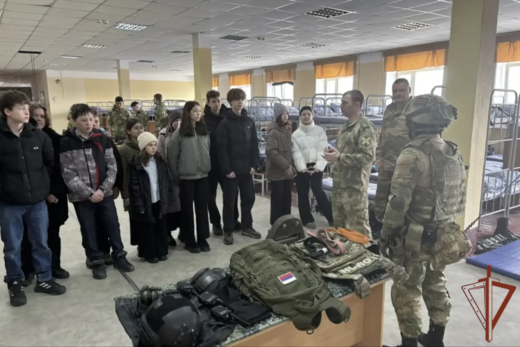 В преддверии юбилея Росгвардии в Сибирском округе войск национальной гвардии прошли дни открытых дверей