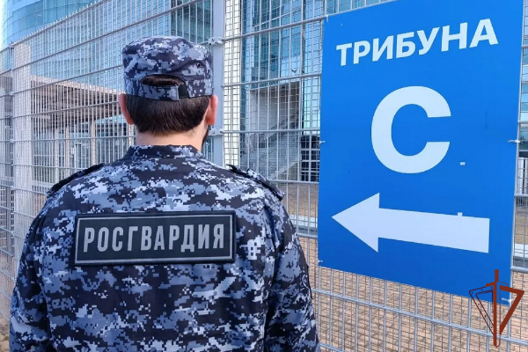 Росгвардейцы обеспечили безопасность футбольного матча Российской премьер-лиги в Дагестане