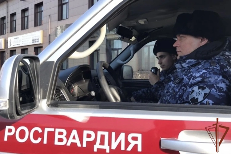 Росгвардейцы разыскали и вернули родственникам потерявшуюся 89-летнюю омичку