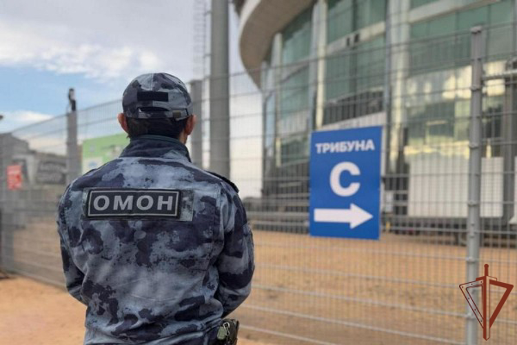 В Дагестане росгвардейцы обеспечили безопасность футбольного матча Российской премьер-лиги