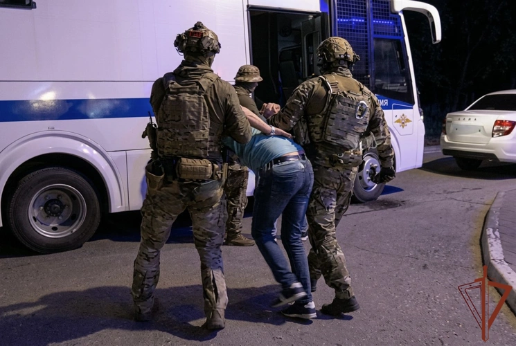 В Рязани при силовой поддержке СОБР Росгвардии прошел оперативно-профилактический рейд