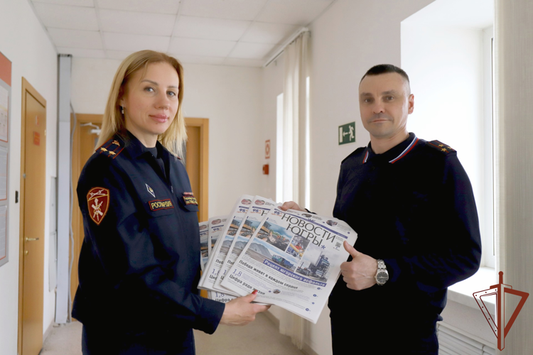 Уральские СМИ передали печатную продукцию для участников СВО