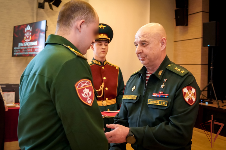 В Санкт-Петербурге отметили очередную годовщину формирования отдельного батальона охраны и обеспечения Северо-Западного округа Росгвардии