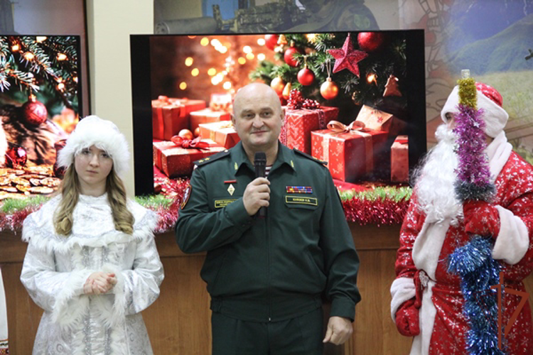В ОГВ(с) детям военнослужащих подарили новогодний праздник