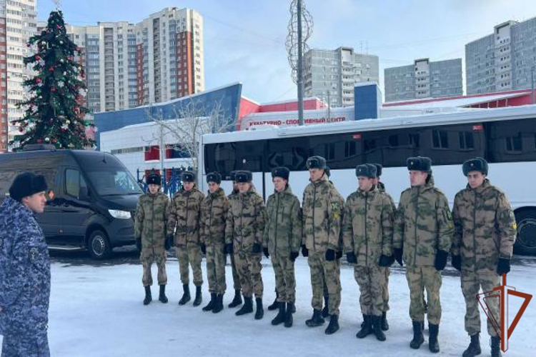 Курсанты Росгвардии познакомились с работой подразделений ведомства в Москве