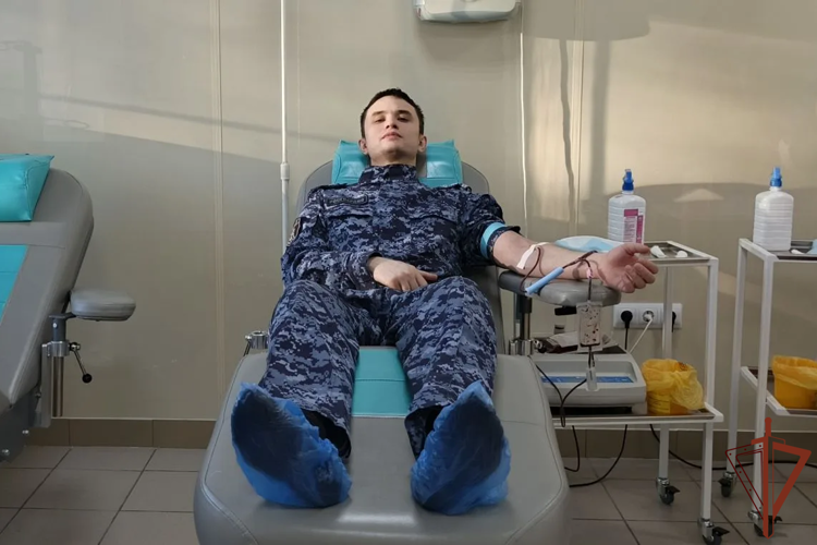 В Башкортостане росгвардейцы приняли участие в донорской акции «От сердца к сердцу»