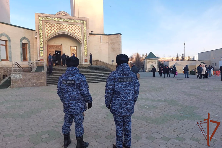 В Татарстане росгвардейцы обеспечили безопасность празднования Ураза-байрама