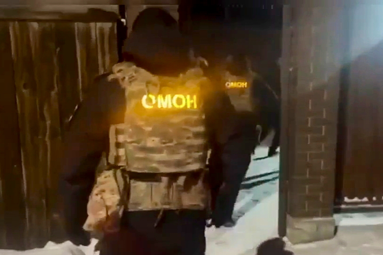При содействии ОМОН Росгвардии в Иркутской области пресечена незаконная майнинговая деятельность (видео)