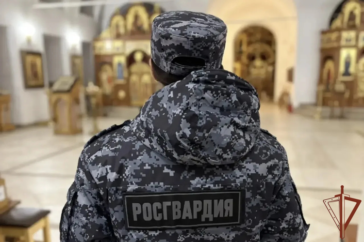 В Центральной России росгвардейцы обеспечили безопасность празднования православного праздника Пасхи