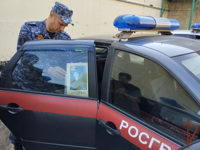 Сотрудники Росгвардии присоединились к Всероссийской акции «Бессмертный автополк» в Тамбовской области