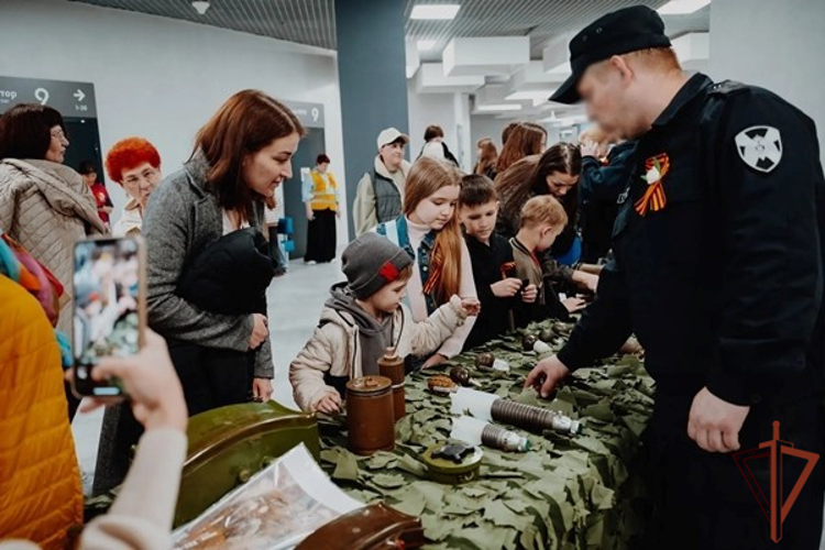 Росгвардейцы в Сибири провели серию патриотических мероприятий