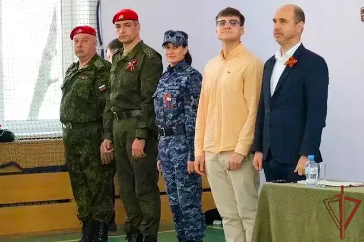 В Московской области при участии росгвардейцев состоялся конкурс строевой выучки и песни «Во славу Отечества!»
