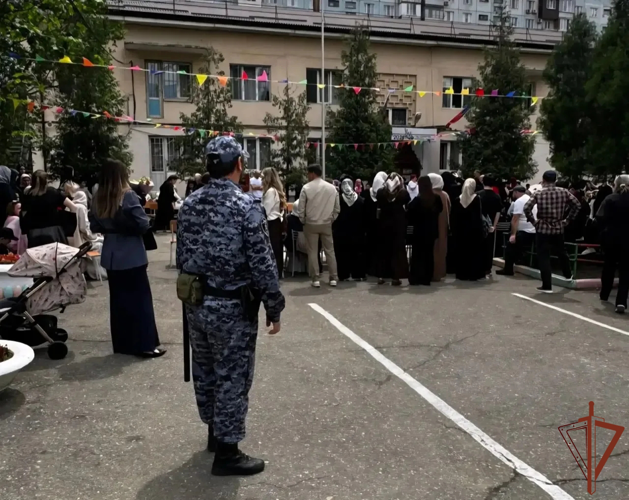 Росгвардия обеспечила безопасность Последних звонков на Северном Кавказе