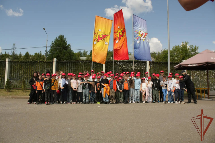 В Москве стартовала ежегодная ведомственная акция «Каникулы с Росгвардией» (видео)