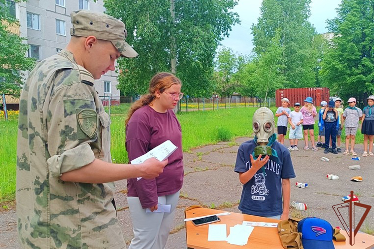 В Сибири продолжается всероссийская ведомственная акция «Каникулы с Росгвардией»