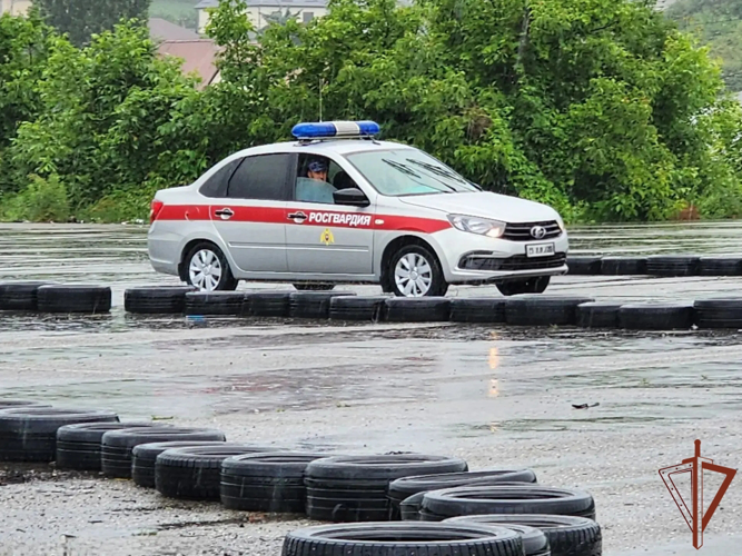 Подведены итоги окружного этапа конкурса профессионального мастерства сотрудников вневедомственной охраны Росгвардии