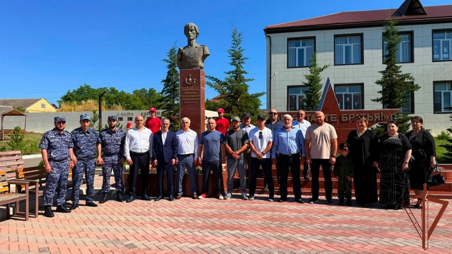 Память Героя России офицера Росгвардии Магомеда Нурбагандова почтили в Дагестане