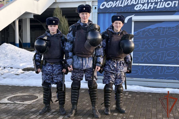 В Калининграде росгвардейцы обеспечили безопасность матча Кубка России по футболу