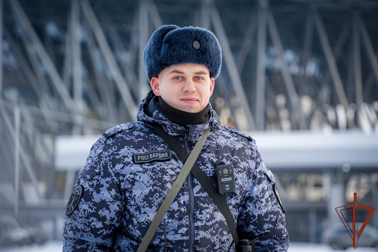 Безопасность матча КХЛ обеспечили росгвардейцы в Санкт-Петербурге