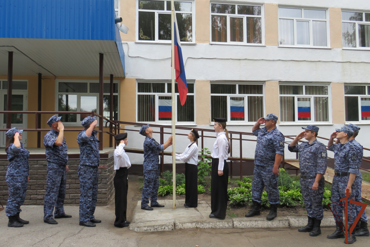 В Сибирском округе Росгвардии прошли мероприятия ко Дню Государственного флага России