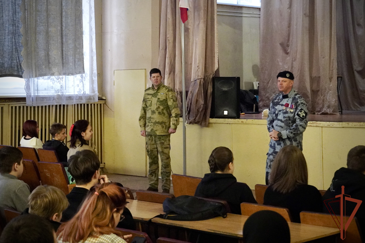 В регионах Центральной России прошли патриотические мероприятия с молодёжью в рамках акции «Дни Росгвардии»