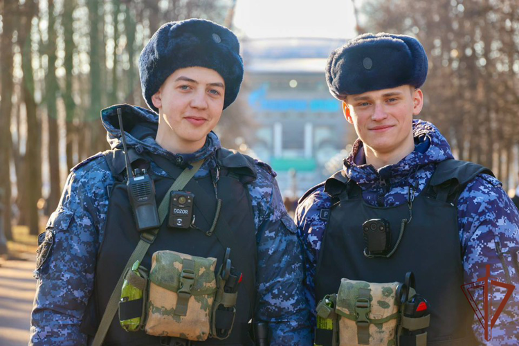 Росгвардейцы обеспечили безопасность международного матча по футболу в Санкт-Петербурге