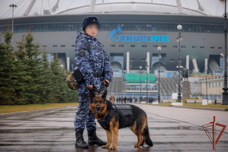 В Санкт-Петербурге росгвардейцы обеспечили безопасность матча РПЛ