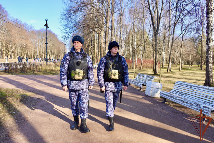 Росгвардейцы обеспечили безопасность матча РПЛ в Санкт-Петербурге
