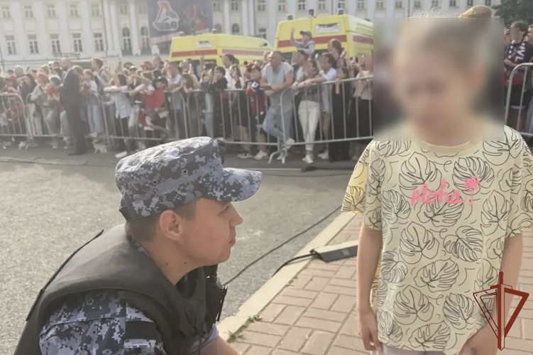 В Ярославле росгвардейцы нашли потерявшегося ребенка
