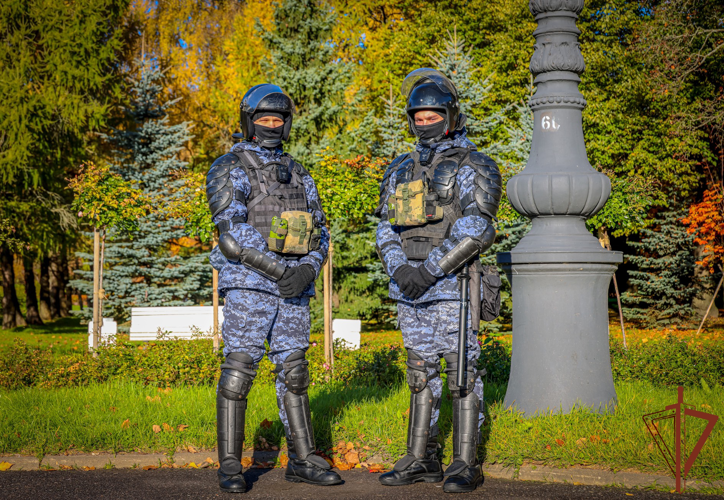 В Санкт-Петербурге росгвардейцы обеспечили безопасность футбольного матча «Зенит» - «Ахмат»