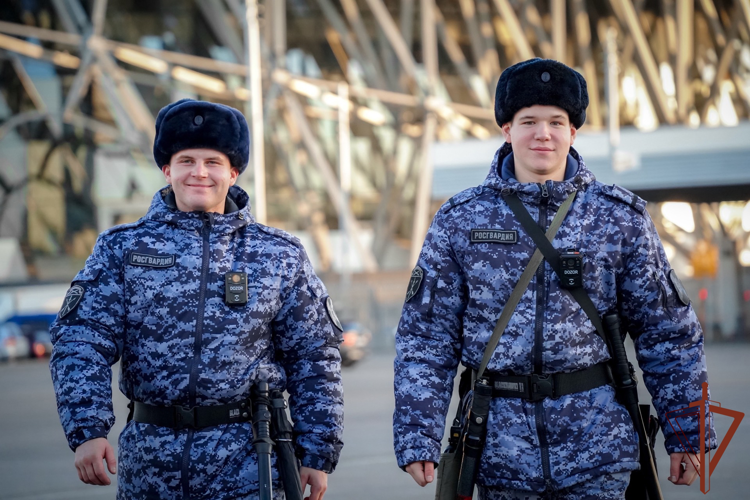 Безопасность матча КХЛ в Санкт-Петербурге обеспечили росгвардейцы