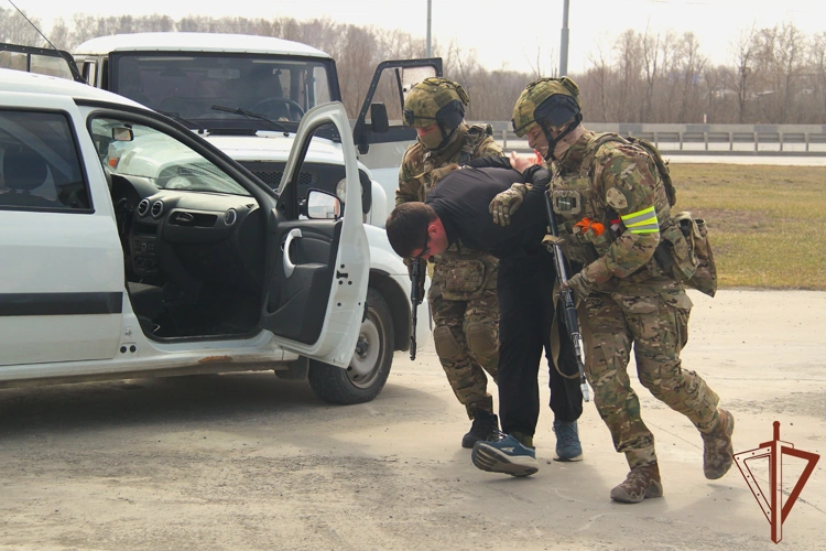 В Новосибирске проходит профориентационный форум «Мой выбор – Росгвардия»