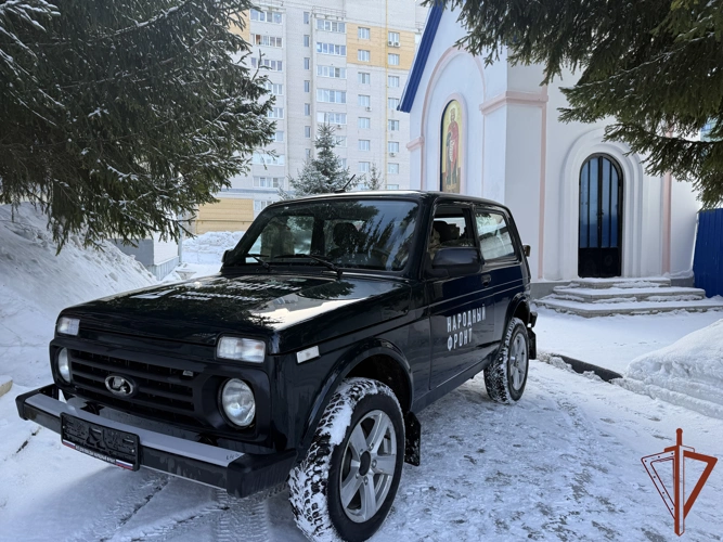 Новый автомобиль и оборудование передали спецподразделению Росгвардии во Владимире