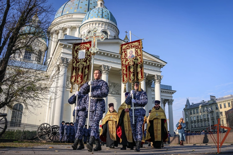 В Санкт-Петербурге росгвардейцы почтили память воинов, погибших в Русско-турецкой войне