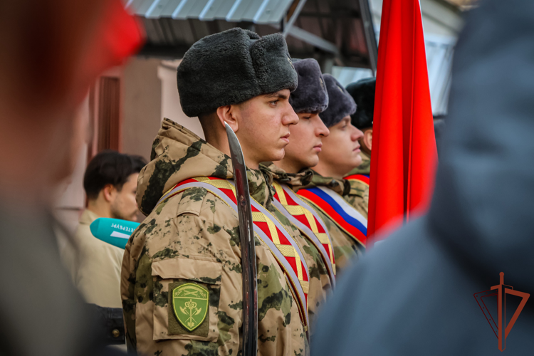 Росгвардейцы приняли участие в торжественном открытии Дома Юнармии в Петербурге