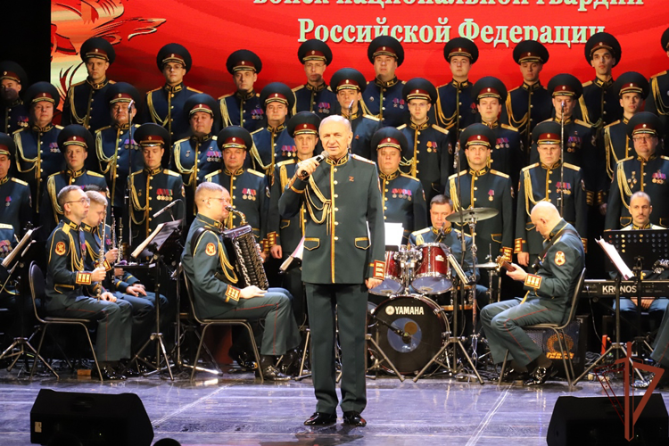 Академический ансамбль песни и пляски Росгвардии выступил с юбилейной программой в Пермском крае