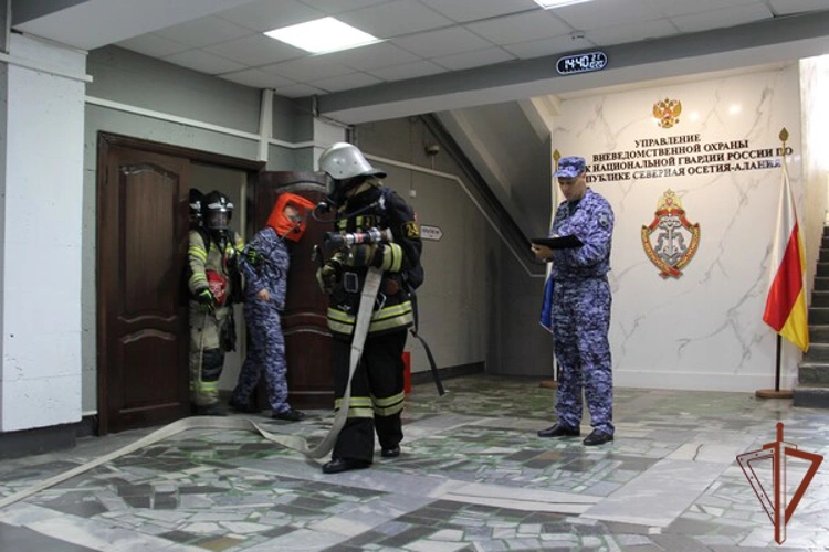 В Северной Осетии прошло межведомственное пожарно-тактическое занятие Росгвардии и МЧС