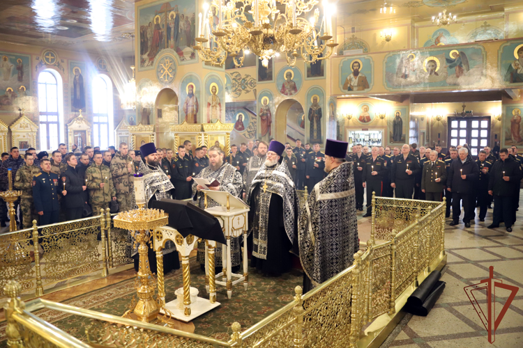 В Новосибирске состоялись торжественные мероприятия, посвящённые Дню войск национальной гвардии Российской Федерации